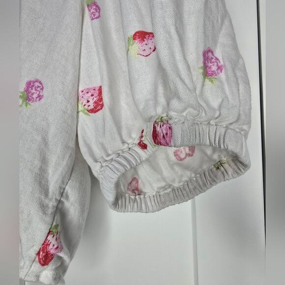 BP. White Strawberry Print Crop Top – Size XL - Picture 5 of 8